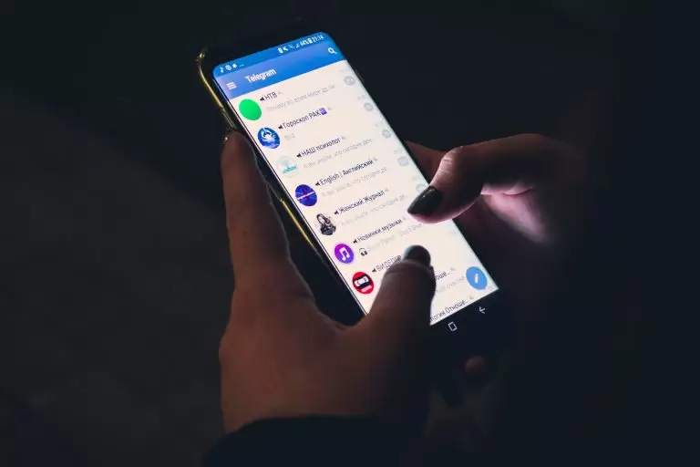 Νέα απάτη: Αν σας έρθει αυτό το SMS σβήστε το άμεσα!
