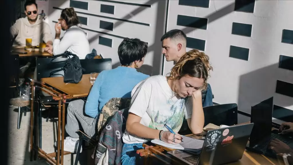 Μεγάλη Παρασκευή: Πώς αμείβεται σήμερα η εργασία