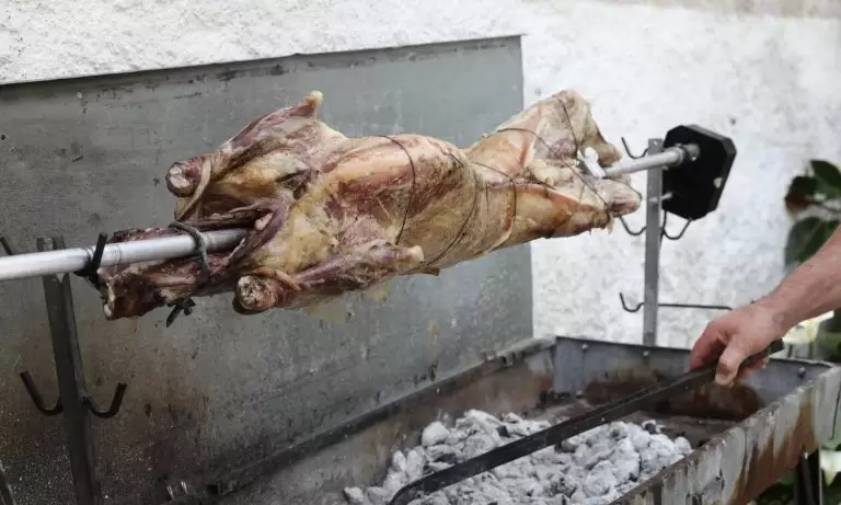 Καιρός: Οριστικό! Σε αυτές τις περιοχές θα βρέχει το Πάσχα – Η πρόβλεψη της ΕΜΥ