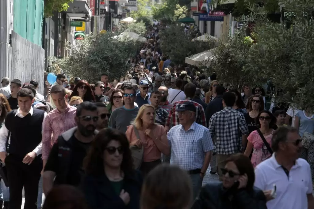 Ανοιχτά μαγαζιά σήμερα Κυριακή 9 Απριλίου: Τι ώρα κλείνουν καταστήματα, mall και σούπερ μάρκετ