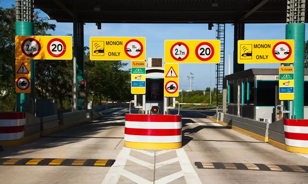 Τέλος τα Ι.Χ. σε Αθήνα, Θεσσαλονίκη και νησιά: Μπαίνουν διόδια παντού – Πόσο θα κοστίζουν