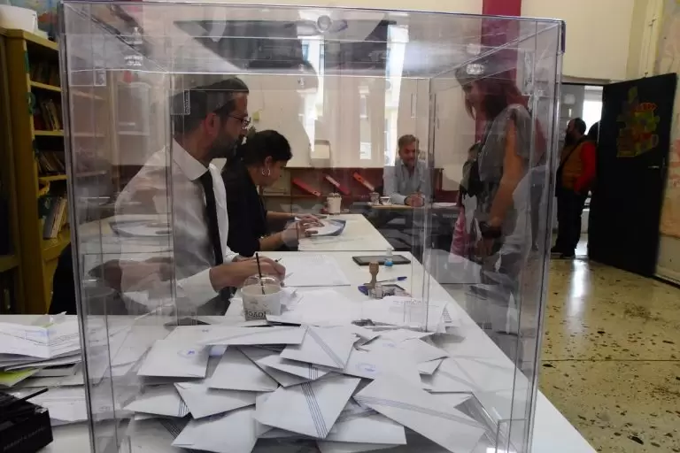 Σας αφορά: Πώς ψηφίζω στις δεύτερες εκλογές 2023 – Όλες οι αλλαγές