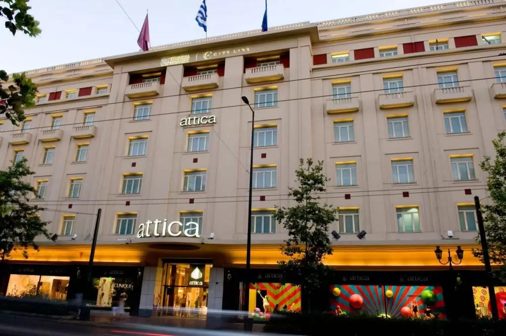 «Βόμβα»: Πουλήθηκαν τα Attica – Αυτός είναι ο νέος ιδιοκτήτης στα πολυκαταστήματα