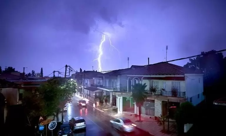 Καιρός: Συναγερμός από Μαρουσάκη – Θα πέσει πολύ νερό σε αυτές τις περιοχές