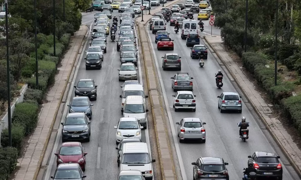 Απίστευτο: Δείτε ποια αυτοκίνητα απαγορεύεται να παρκάρουν σε πάρκινγκ πλέον – Ο λόγος