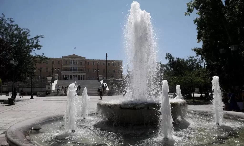 Προσοχή: Γιατί είναι επικίνδυνος για τη ζωή μας ο καύσωνας που έρχεται