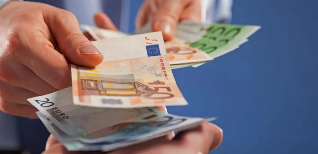 Επίδομα 150 ευρώ: Ποιοι και πώς θα πάρουν το Youth Pass – Κριτήρια και δικαιούχοι