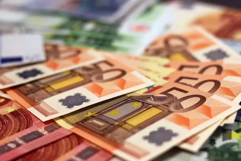 Σας αφορά: Πάρτε άμεσα 14.800 ευρώ – Όλη η διαδικασία για τη νέα επιδότηση που τρέχει