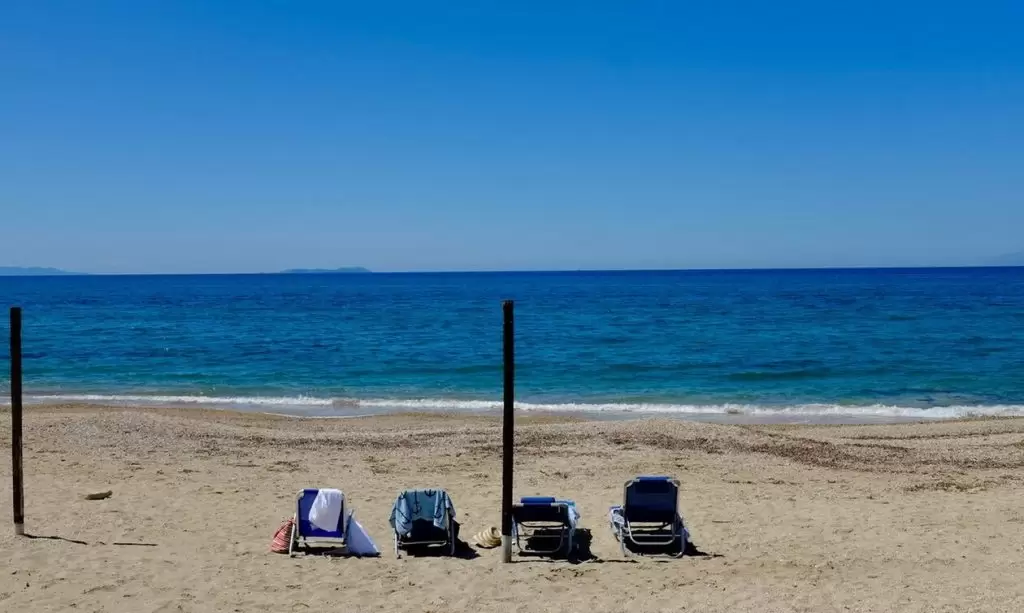 Καιρός: Έκτακτο δελτίο από την ΕΜΥ – Ποιες περιοχές θα «βράσουν» με 40άρια