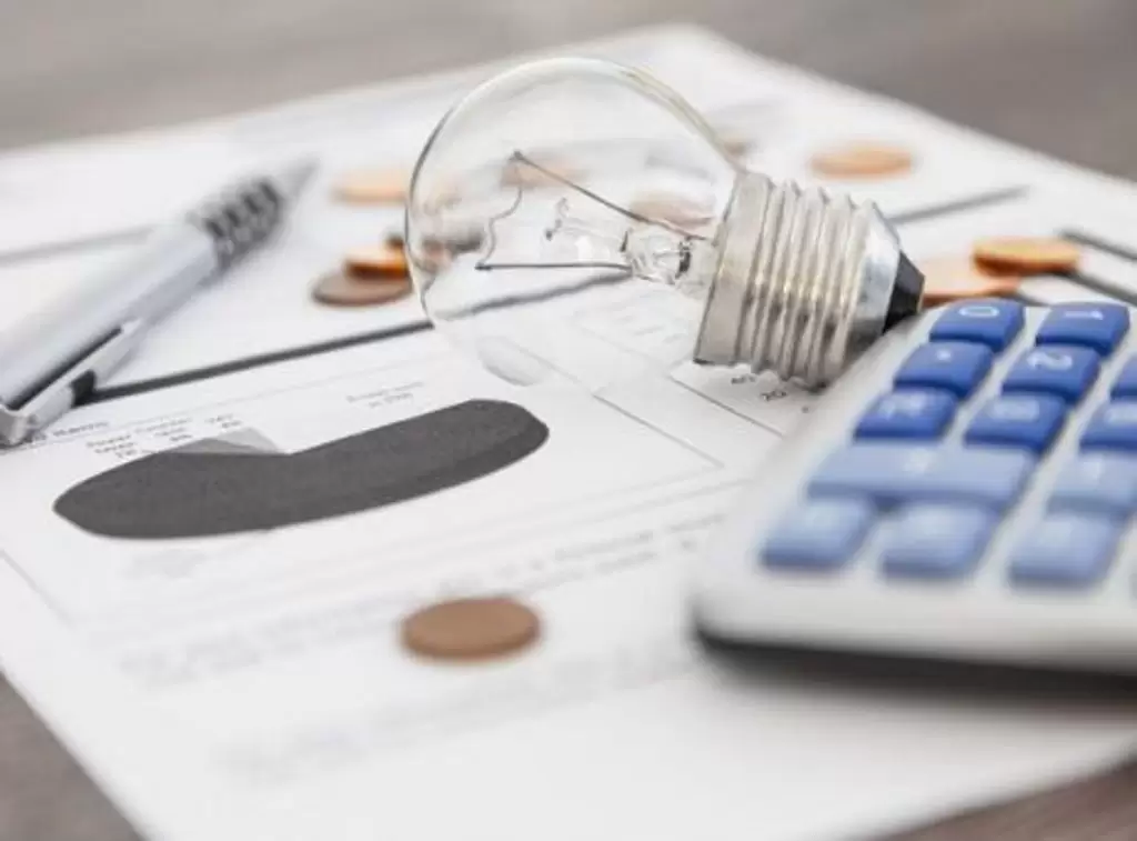 Ηλεκτροσόκ με τους λογαριασμούς ρεύματος: Τέλος οι εκπτώσεις – Δείτε τι θα πληρώσουμε από τον επόμενο