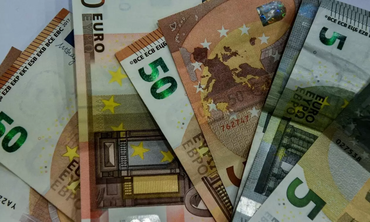 Συντάξεις 2025: «Σκάνε» αναδρομικά έως και 10.841 ευρώ – Ποιοι είναι οι… τυχεροί