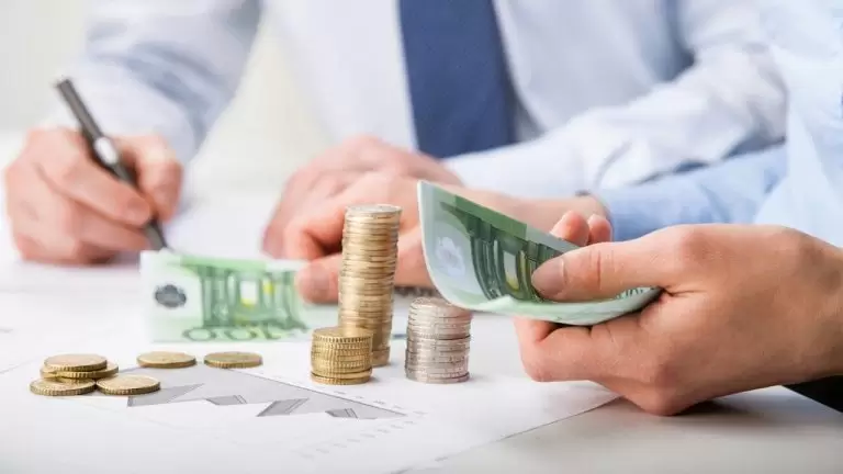 Δάνεια: Έκτακτη ανακοίνωση με ευχάριστα νέα για τους δανειολήπτες