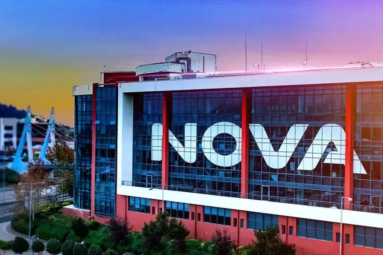 Mπαμ από Nova: Μοιράζει δωρεάν κινητά στους συνδρομητές