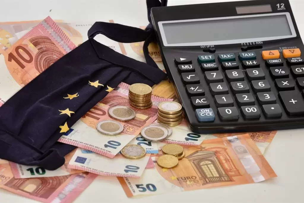Θέλεις δάνειο: Ξέχνα τις τράπεζες – Σου δίνουν όσα θες οι ιδιώτες – Τι πρέπει να κάνεις