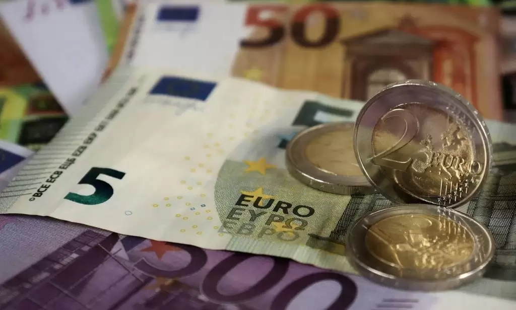 Επιδόματα: Σας αφορά! Πότε θα λάβουν αποζημιώσεις οι κτηνοτρόφοι, μελισσοκόμοι και γεωργοί