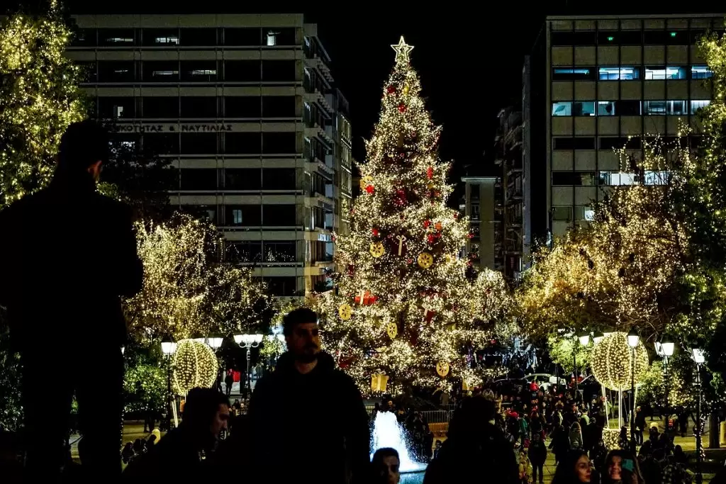 Έρχεται νέο έκτακτο επίδομα «έκπληξη» τα Χριστούγεννα – Ποιους αφορά