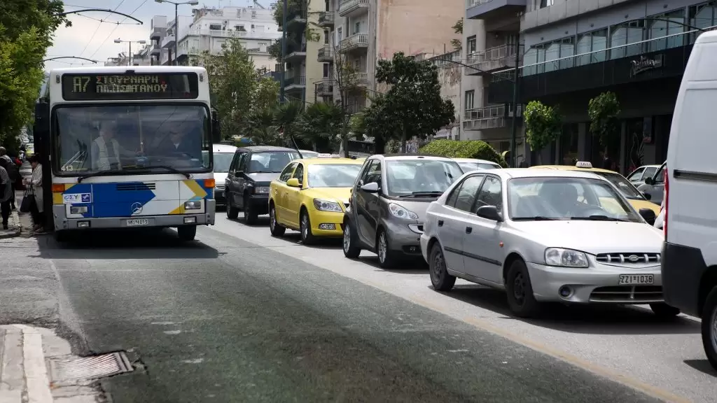 Νέος ΚΟΚ: Προσοχή! Τεράστιο πρόστιμο αν κάνεις αυτό το λάθος στην Αθήνα