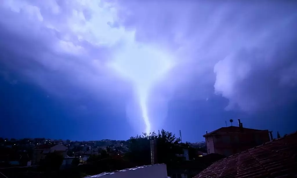 Καιρός: Έρχεται… προχωρημένο φθινόπωρο σε λίγες ώρες – Η πρόβλεψη Τσατραφύλλια