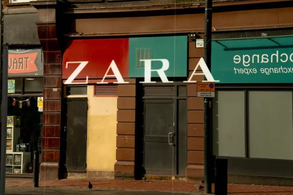 Νέο ZARA – γίγας άνοιξε κρυφά στην Αθήνα: Δεν υπάρχει παρόμοιο πουθενά