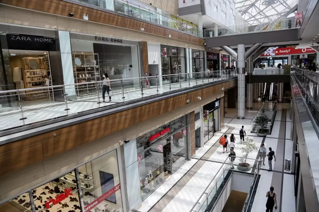 Γιατί έχει κλειστά μαγαζιά την Κυριακή 14/12