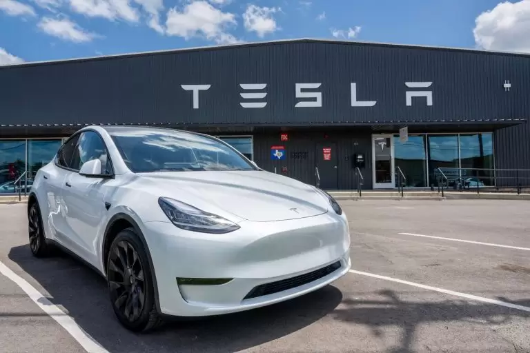 Tesla: Αποκάλυψη! Αυτό δεν το γνώριζε κανείς