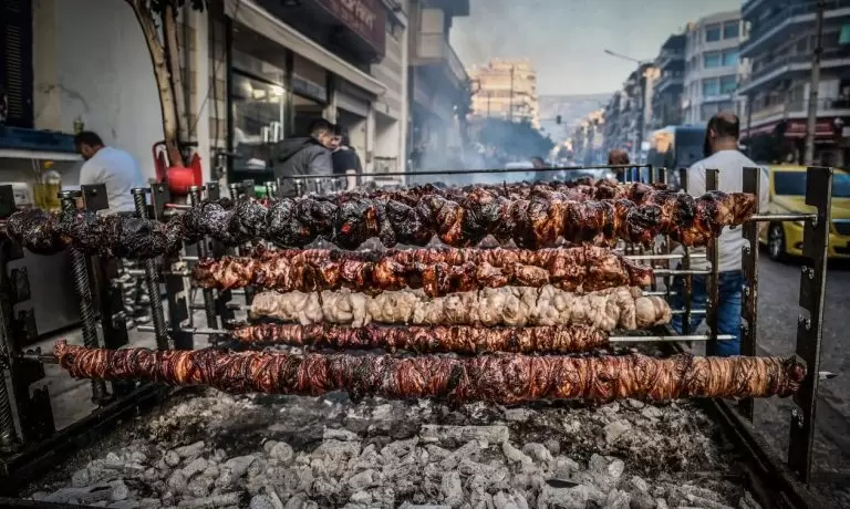 Τσικνοπέμπτη 2025: Πότε είναι φέτος – Πότε πέφτει