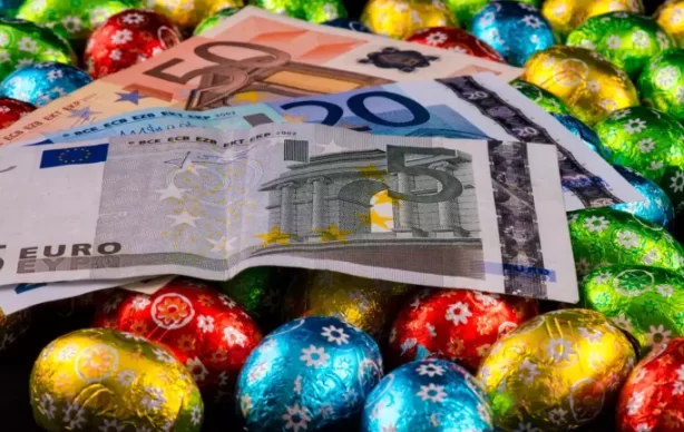 Δώρο Πάσχα 2024, επιδόματα, αναδρομικά: Όλες οι πληρωμές μέχρι τέλος Απριλίου