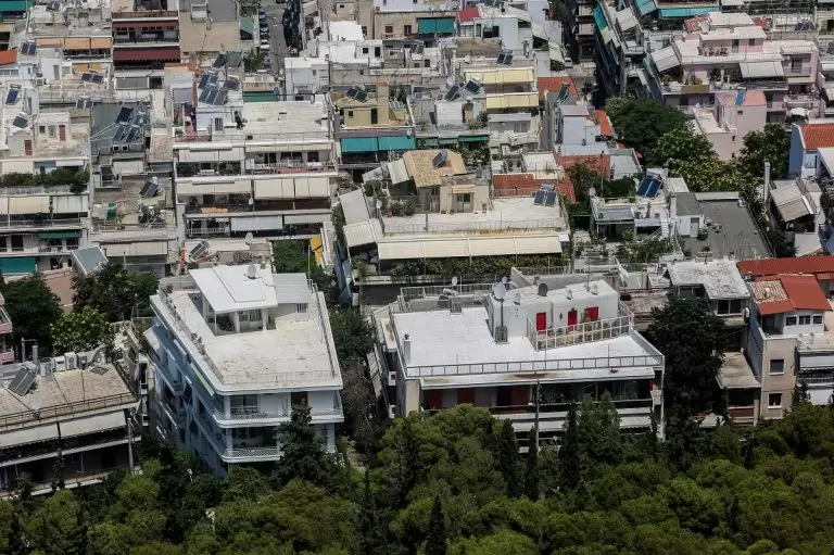 Ανακαίνιση σπιτιού: Έρχεται πακέτο δισεκατομμυρίων για επιδοτήσεις – Πότε ανακοινώνονται