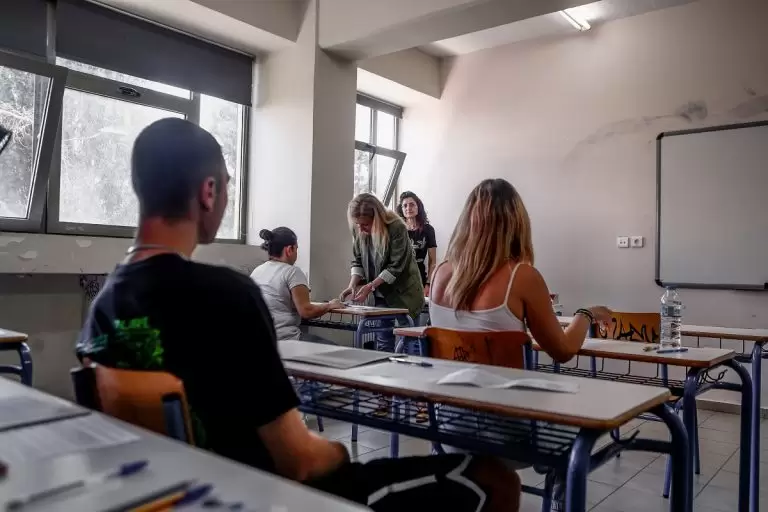 Πανελλήνιες 2024: Οι σχολές που έχουν λίγα μόρια – Εύκολα στο πανεπιστήμιο