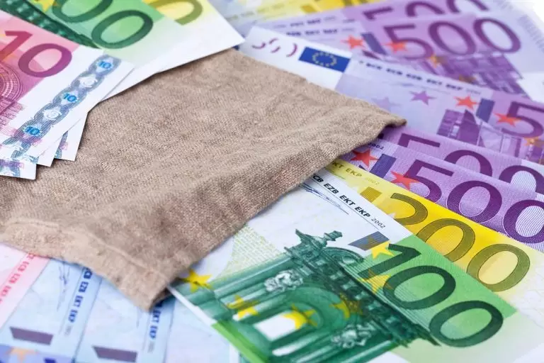 Έσκασε είδηση: Έρχεται νέα επιταγή ακρίβειας το 2024 – Οι δικαιούχοι