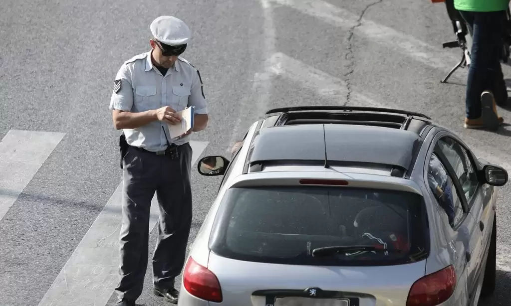 Προσοχή: Σε ποια ερώτηση αστυνομικού δεν πρέπει να απαντήσεις ποτέ σου