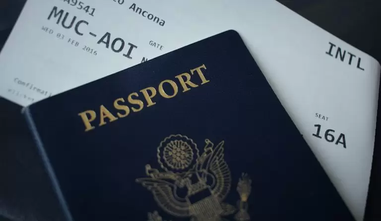 Τέλος και επίσημα τα διαβατήρια στο αεροπλάνο- Τι ισχύει στην Ελλάδα