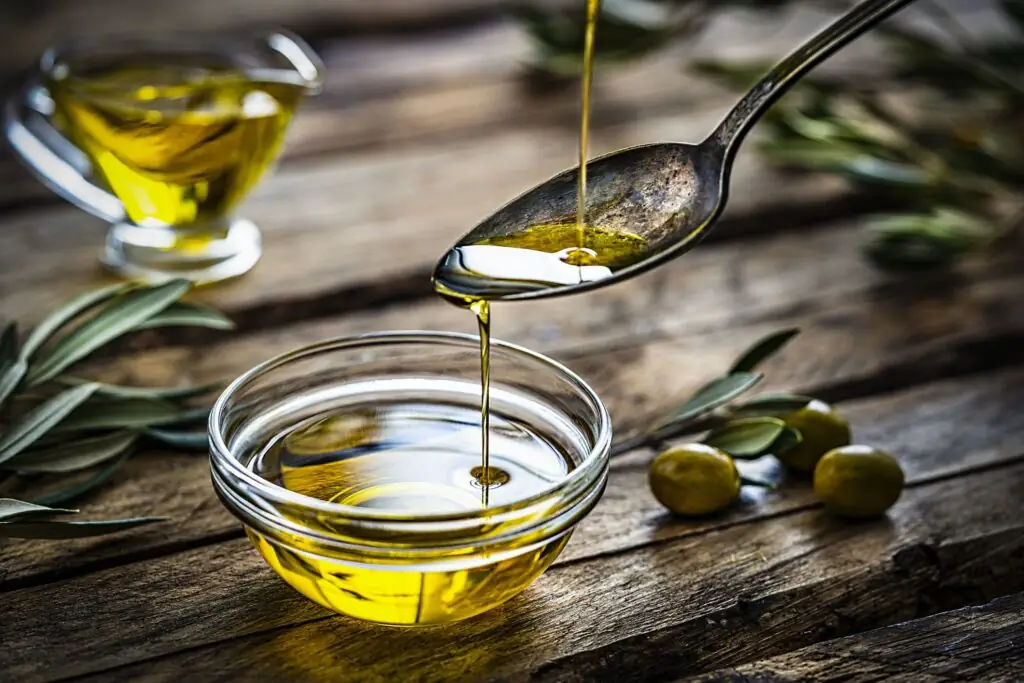Ραγδαίες εξελίξεις με το λάδι: Αυτή είναι η νέα τιμή του
