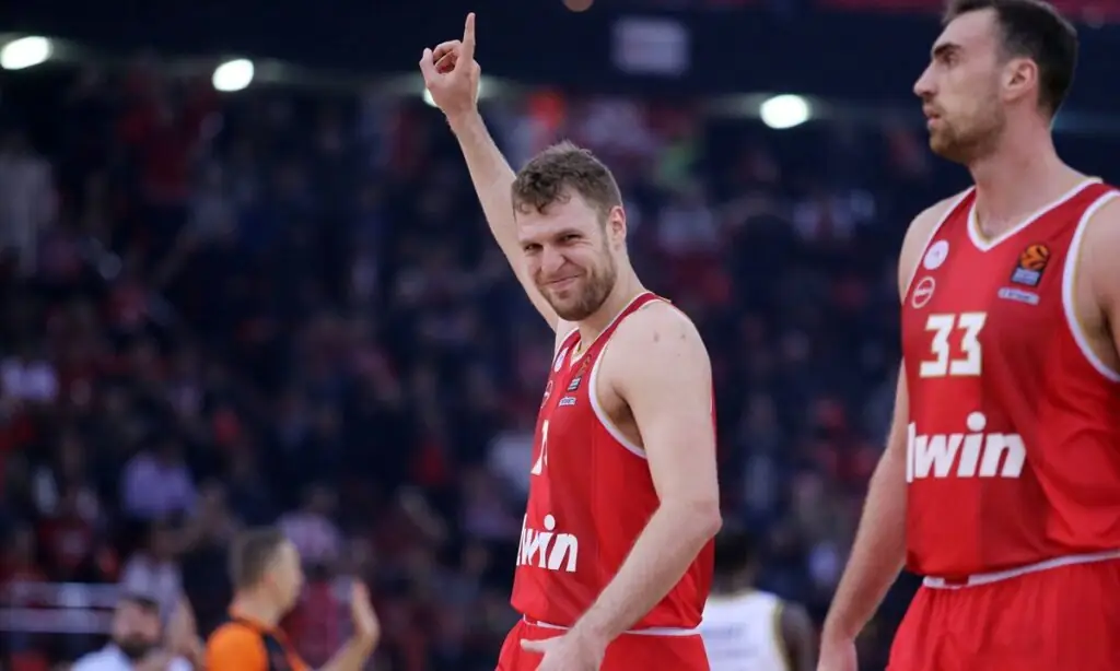 Ερυθρός Αστέρας – Ολυμπιακός LIVE STREAMING: Δείτε ΕΔΩ τον αγώνα σήμερα (13/12)