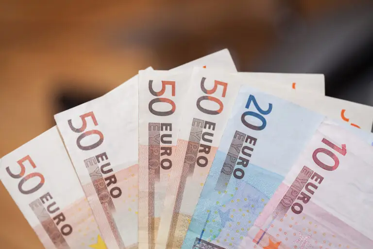 Αλλάζει μορφή το ευρώ: Η Ευρωπαϊκή Κεντρική Τράπεζα το ανακοίνωσε