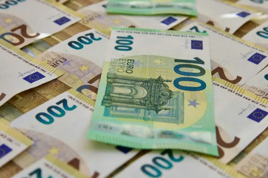 Το μυστικό κόλπο του IRIS για… να παίρνεις διπλά λεφτά: Αποκάλυψη